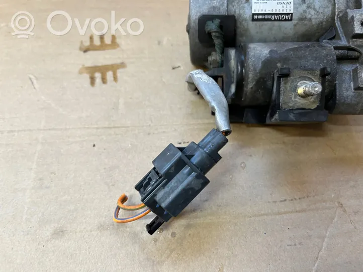 Jaguar XJ X351 Starter motor 