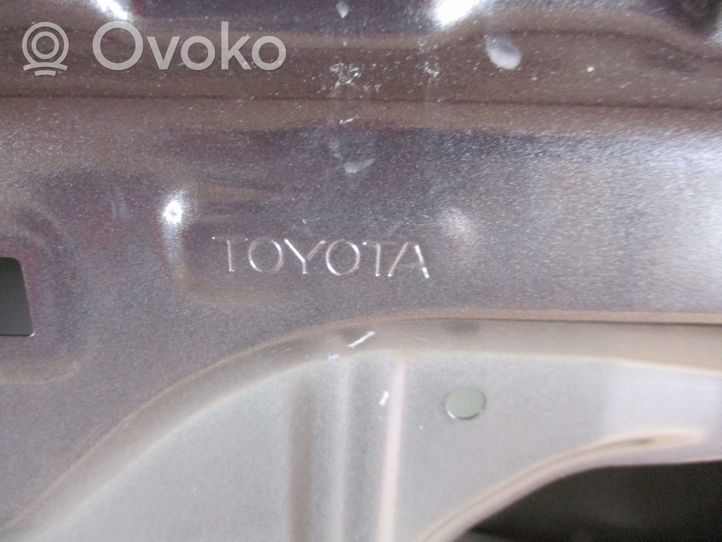 Toyota Camry VIII XV70  Portiera posteriore 