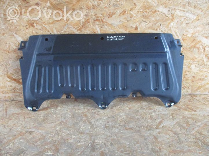 Renault Captur Engine splash shield/under tray 525272