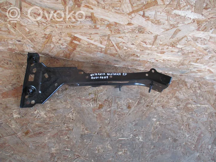 Audi A4 S4 B9 Support de montage d'aile 8W0821136C