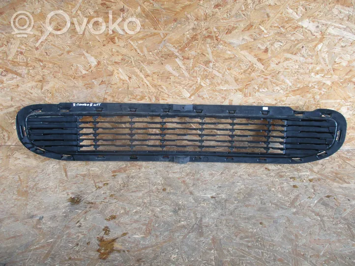 Renault Twingo III Front bumper lower grill 622546033R