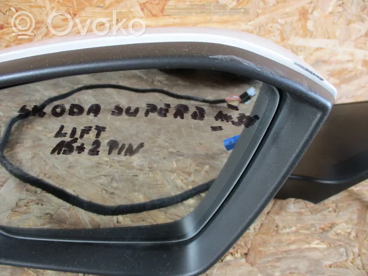 Skoda Superb B8 (3V) Specchietto retrovisore elettrico portiera anteriore 3V0857537B
