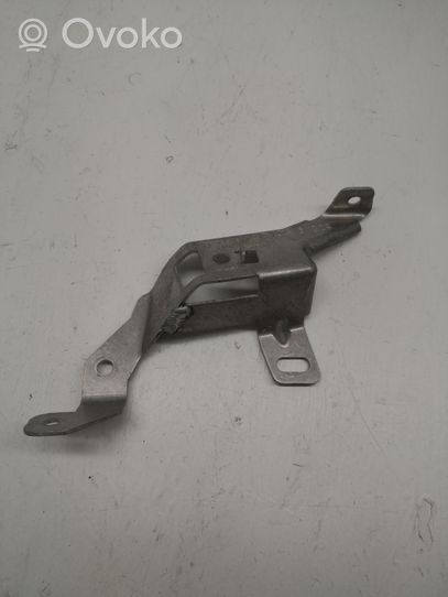 Volkswagen Touareg II Horn signal holder/bracket 7P5951193