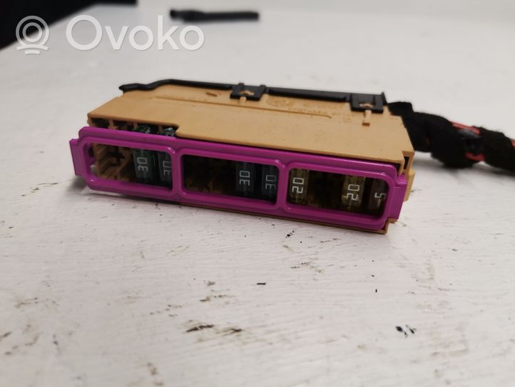 Porsche Macan Fuse module 8K0941824