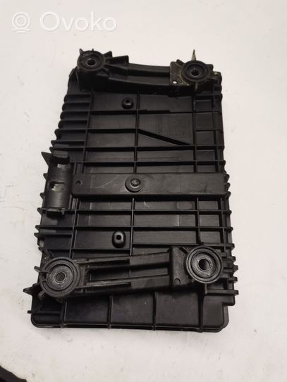 Mercedes-Benz C AMG W205 Battery tray A2056201502