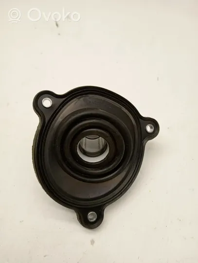 BMW 5 G30 G31 Altra parte del vano motore 6862082