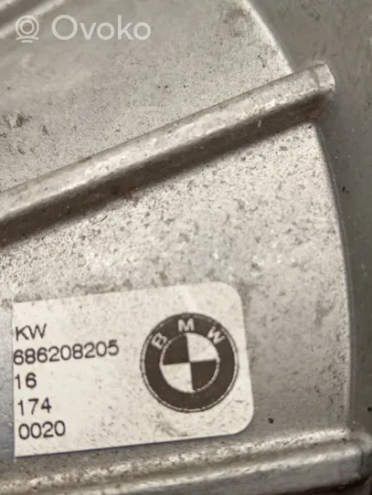 BMW 5 G30 G31 Autres pièces compartiment moteur 6862082