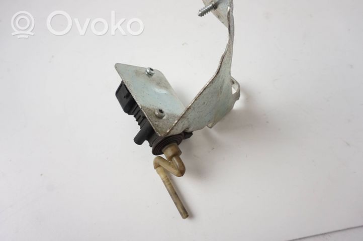 Saab 9-5 Motorino del tappo del serbatoio del carburante 5364294