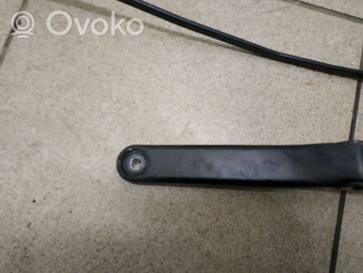 Volkswagen Golf VII Windshield/front glass wiper blade 