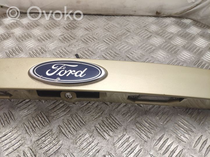 Ford Mondeo Mk III Éclairage de plaque d'immatriculation 1S71F43400AN