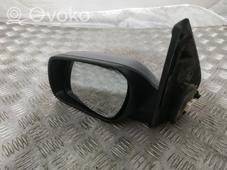 Mazda 2 Elektryczne lusterko boczne drzwi przednich E9014202