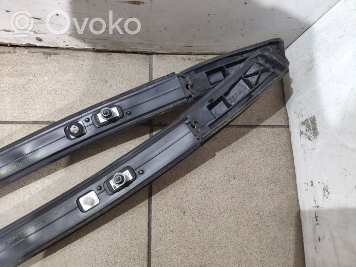 Volvo XC60 Barre trasversali porta tutto su “corna” 30754527