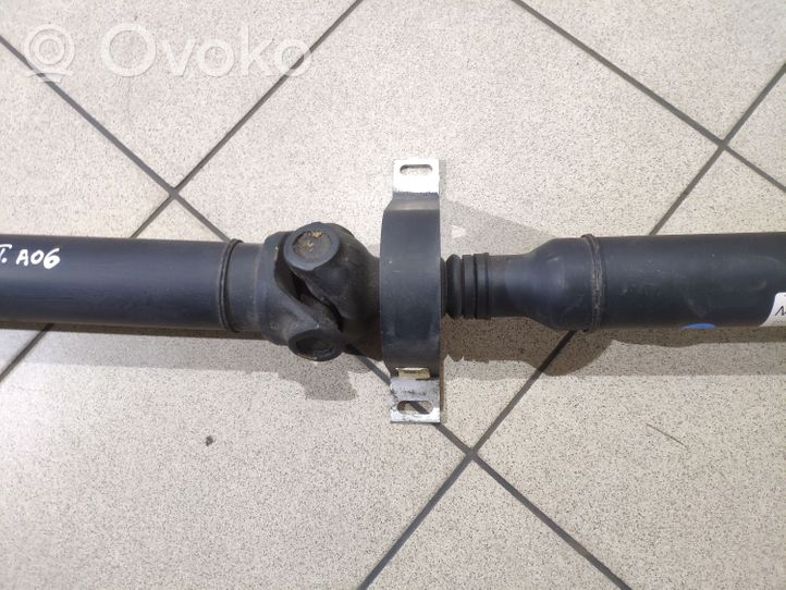 Mercedes-Benz C W204 Middle center prop shaft A2041416