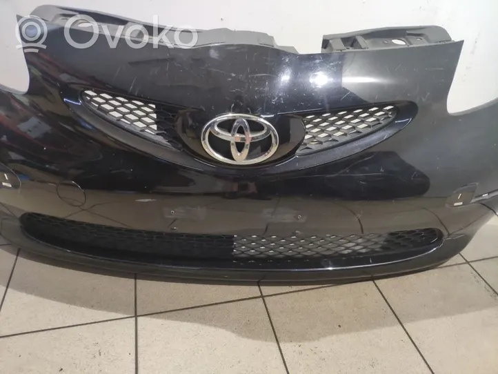 Toyota Aygo AB10 Zderzak przedni 521190H030