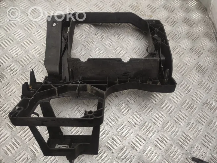 Jeep Cherokee Support phare frontale T510010AB