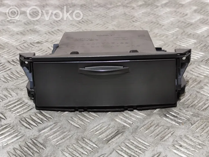 Subaru Outback Compartimiento/consola central del panel 66120AJ030