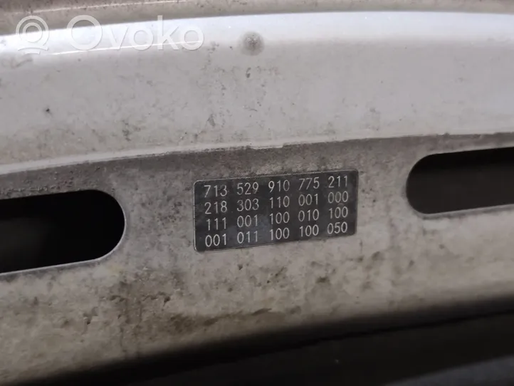 Mercedes-Benz CLS C218 X218 Pokrywa przednia / Maska silnika 