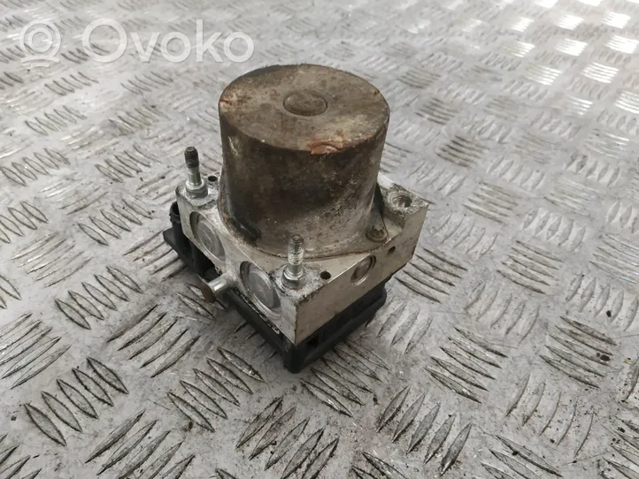 Toyota Avensis T250 ABS Pump 2265100416