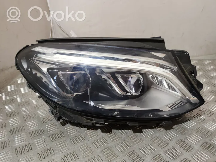 Mercedes-Benz GLE (W166 - C292) Lampa przednia A1668201059