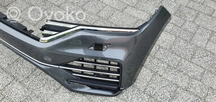 Volkswagen Touareg III Front bumper 