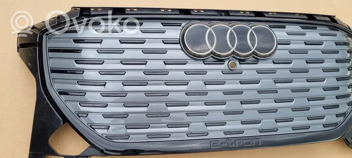 Audi Q4 Sportback e-tron Atrapa chłodnicy / Grill 89A807233