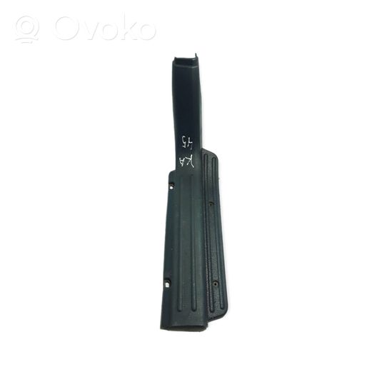 Mitsubishi Pajero Other sill/pillar trim element MB652811