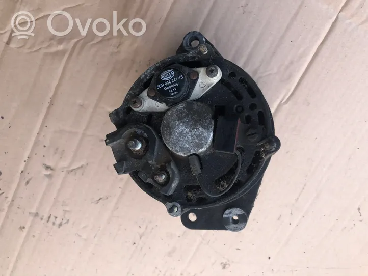 Volkswagen Golf II Generator/alternator 0369030250