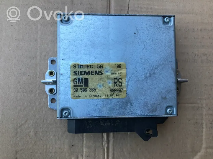 Opel Vectra B Sterownik / Moduł ECU 90506365