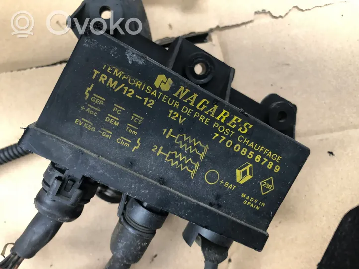 Renault 19 Przekaźnik / Modul układu ogrzewania wstępnego 7700856789