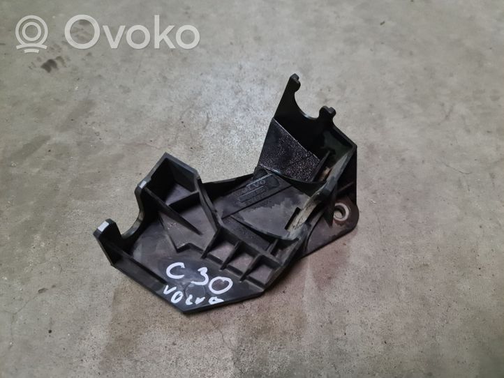 Volvo C30 Gear shift cable bracket 30681386