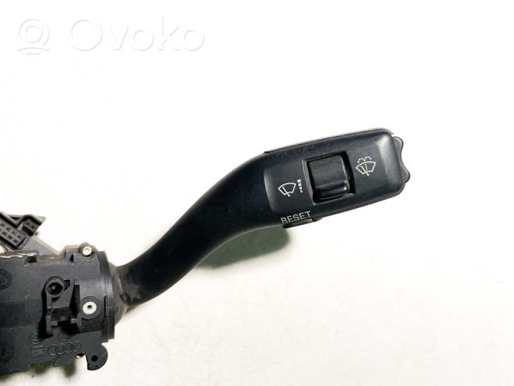 Audi A4 S4 B6 8E 8H Leva/interruttore dell’indicatore di direzione e tergicristallo 8E0953549L