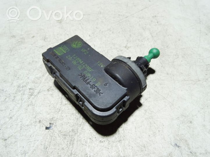 Audi A4 S4 B7 8E 8H Motorino di regolazione assetto fari 1J0941295F