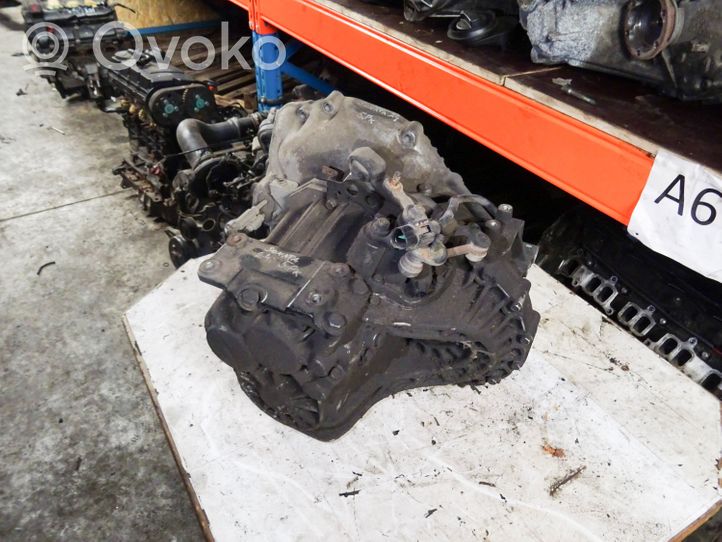 Hyundai Sonata Manual 6 speed gearbox 01705