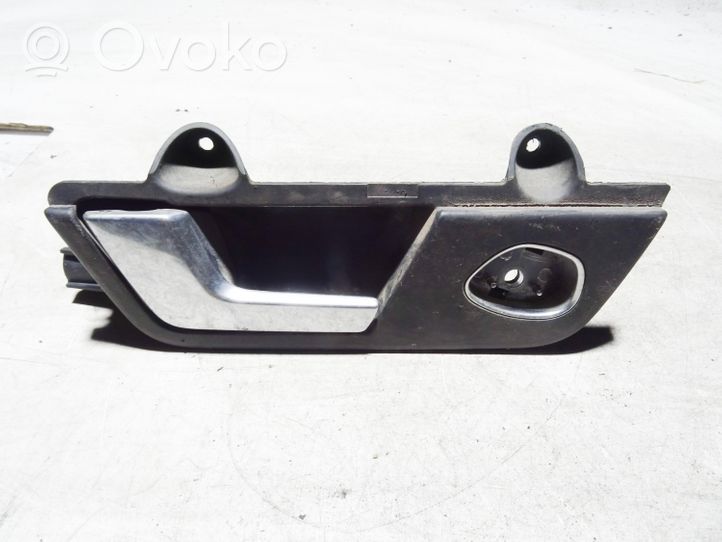 Audi A4 S4 B7 8E 8H Maniglia interna per portiera posteriore 8E0839019