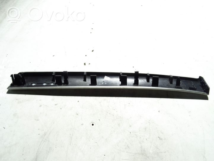 Audi A4 S4 B6 8E 8H Panneau de garniture tableau de bord 8H2853189