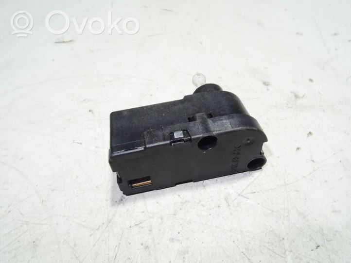 Volkswagen Touran I Moteur de réglage du niveau des phares 1J0941295A