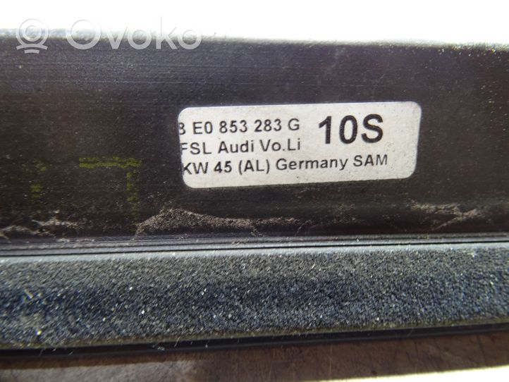 Audi A4 S4 B7 8E 8H Verkleidung Türfenster Türscheibe vorne 8E0853283G