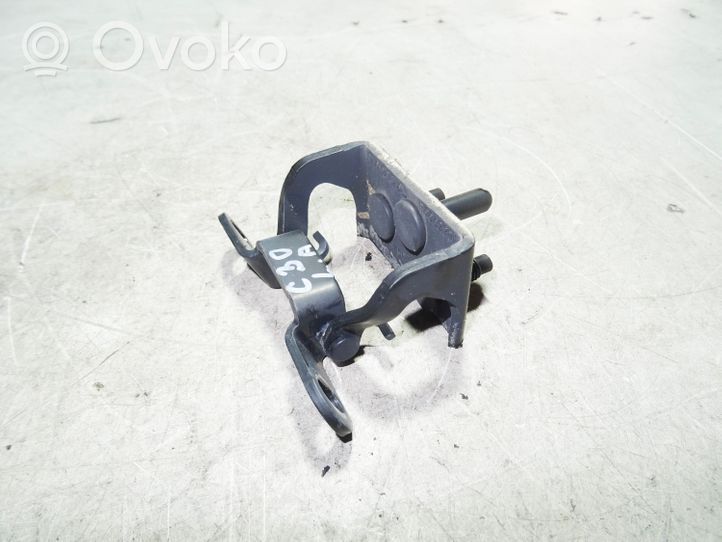 Volvo C30 Tailgate/trunk/boot hinge 30657228