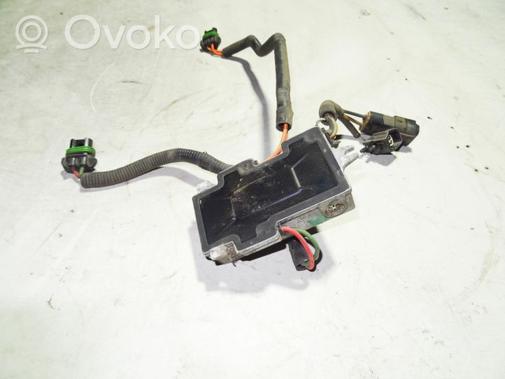 Jaguar X-Type Coolant fan relay 908000213