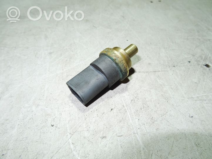 Volkswagen PASSAT B7 Sensore temperatura del liquido di raffreddamento 06A919501A