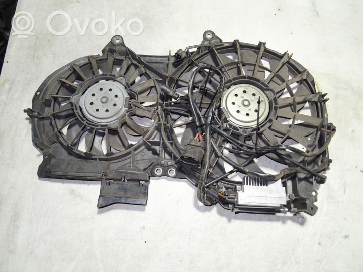 Audi A4 S4 B6 8E 8H Elektryczny wentylator chłodnicy 8E0121205P