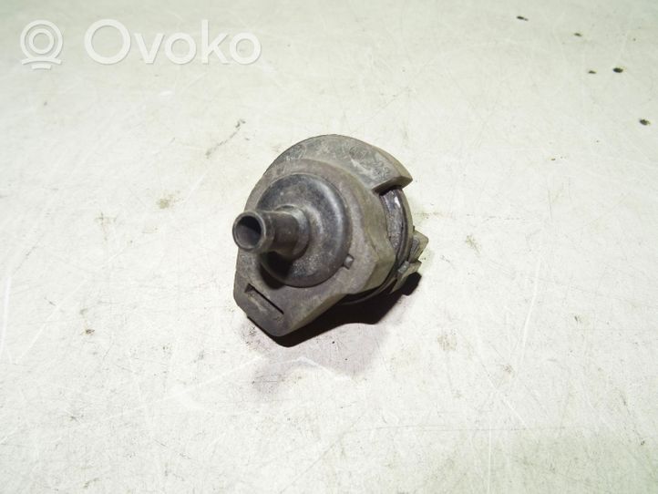 BMW 3 E36 Soupape de ventilation, réservoir de carburant 1734443