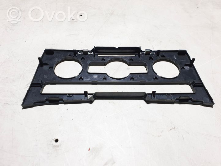 Volkswagen PASSAT B7 Console centrale, commande chauffage/clim 3C8863082