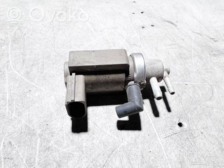 Audi A6 Allroad C5 Solenoīda vārsts 059906627