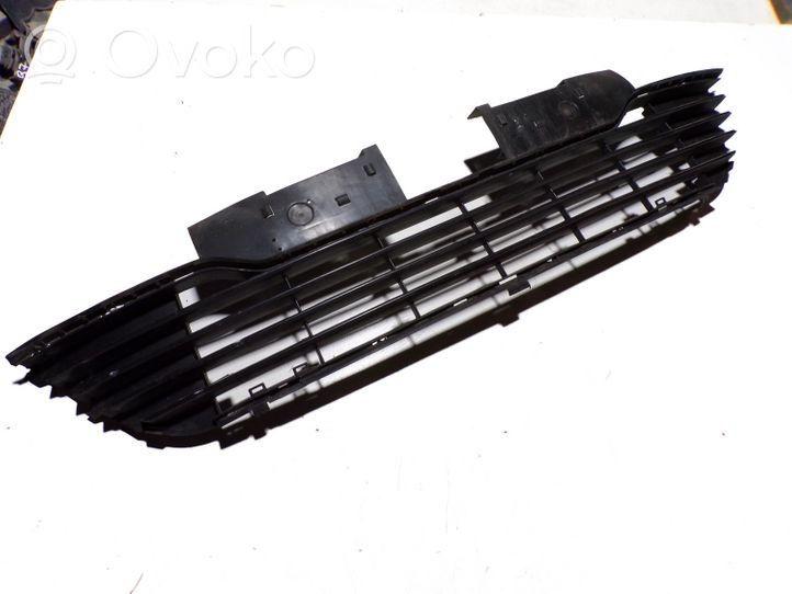 Citroen C4 I Front bumper lower grill 9646215877