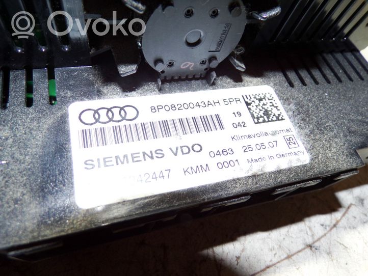 Audi A3 S3 A3 Sportback 8P Oro kondicionieriaus/ klimato/ pečiuko valdymo blokas (salone) 8P0820043AH