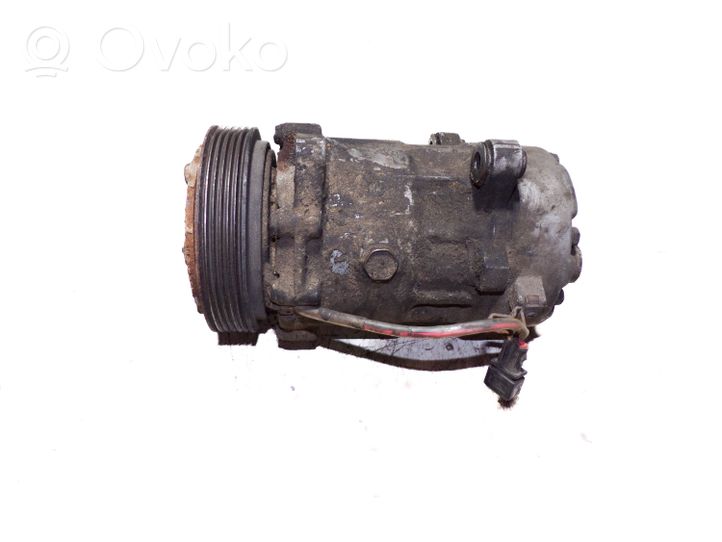 Volkswagen Transporter - Caravelle T4 Air conditioning (A/C) compressor (pump) 7D0820805C