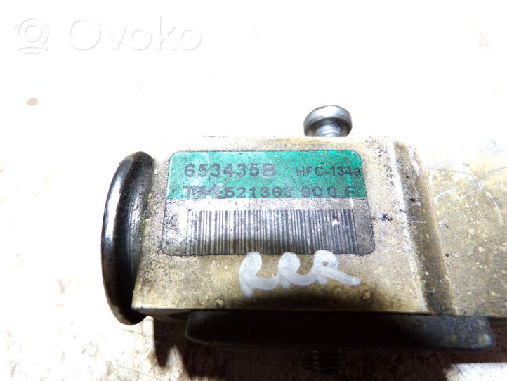 Volkswagen Transporter - Caravelle T4 Air conditioning (A/C) expansion valve 653435B