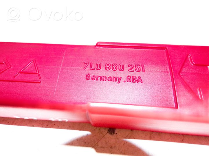 Audi Q7 4L Emergency warning sign 7L0860251