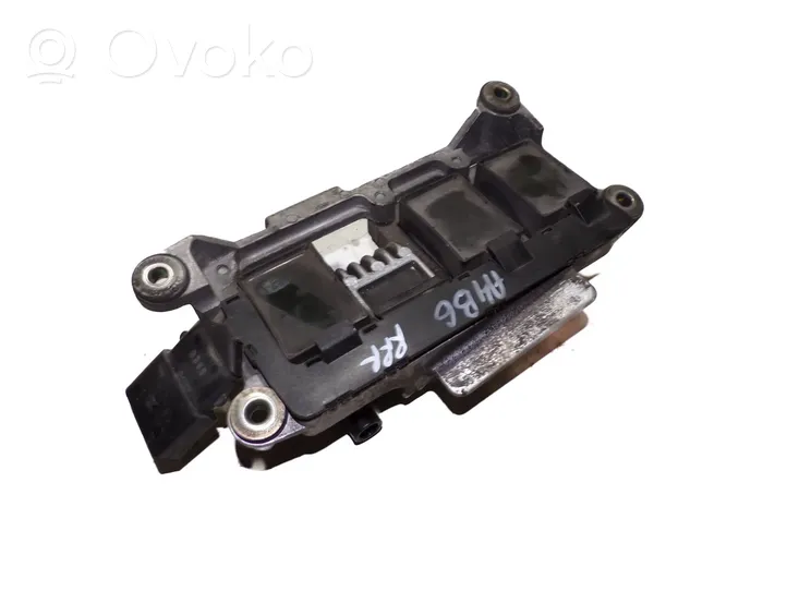 Audi A4 S4 B6 8E 8H Unidad de control del amplificador de arranque 078905104